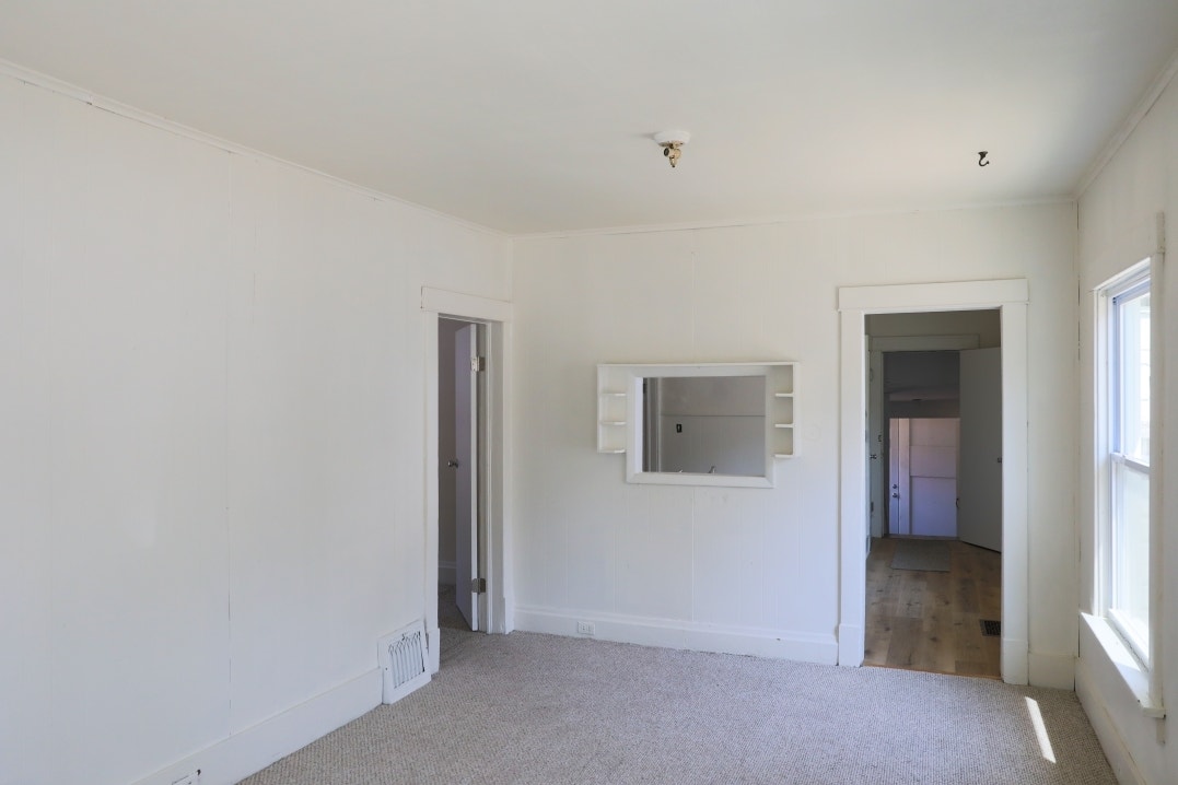 1768 Elwood, Muskegon, MI 49442 1768 Elwood interior 5.jpg
