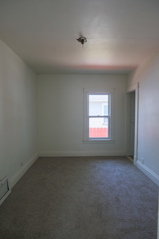 1768 Elwood, Muskegon, MI 49442 1768 Elwood interior 8.jpg