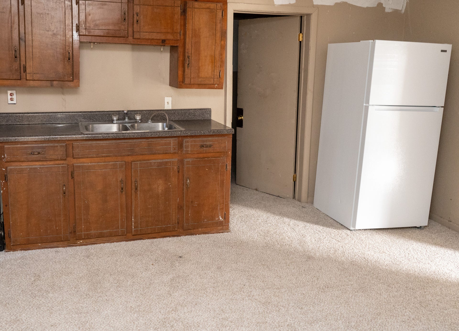 522 522 Mcgaughey St, Dyersburg, TN 38024 0068.jpg