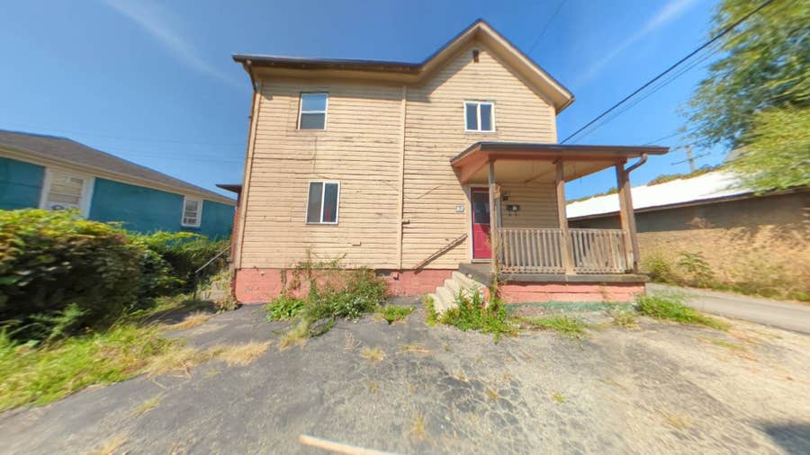 Property photo for 40 McAdam Ave, Washington, PA