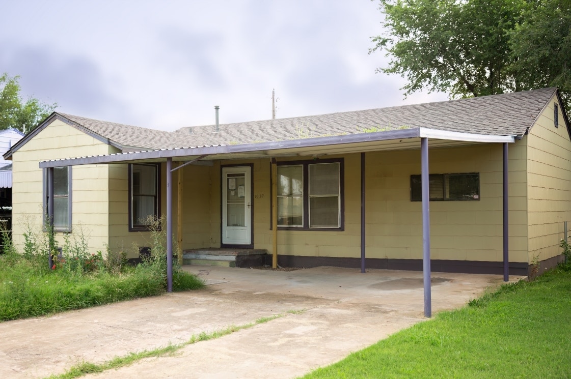 1032 S Nelson St exterior 1.jpg