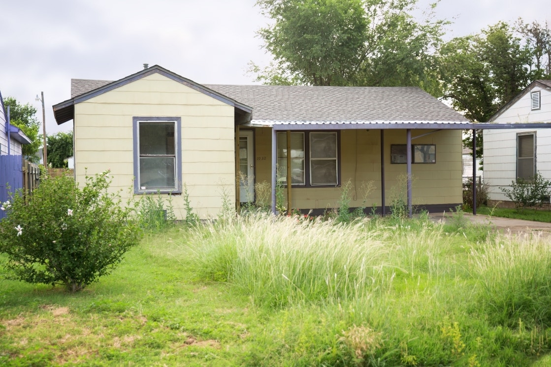 1032 S Nelson St exterior 2.jpg