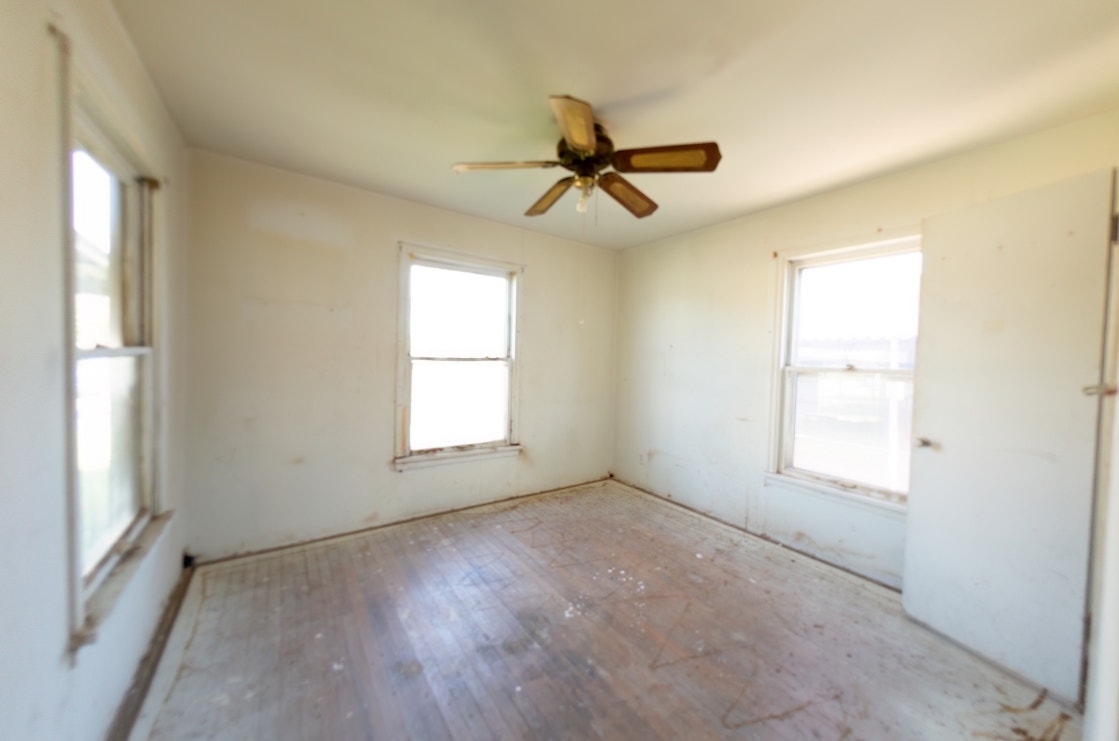 1032 S Nelson St interior 12.jpg