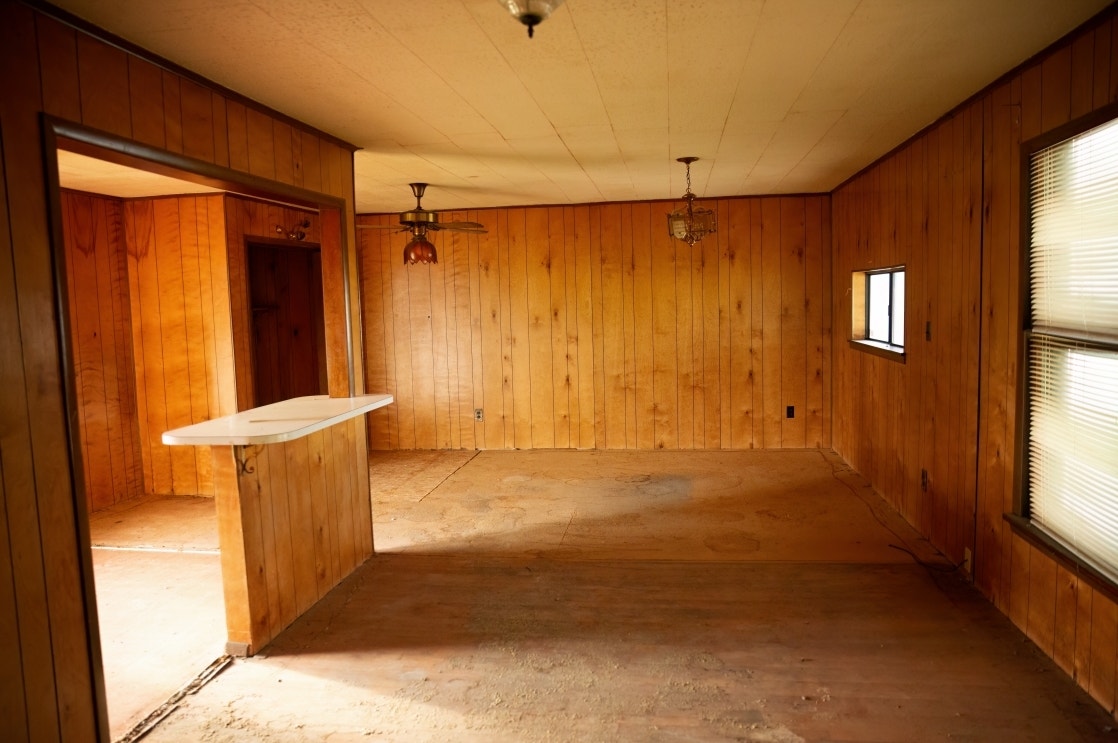 1032 S Nelson St interior 4.jpg