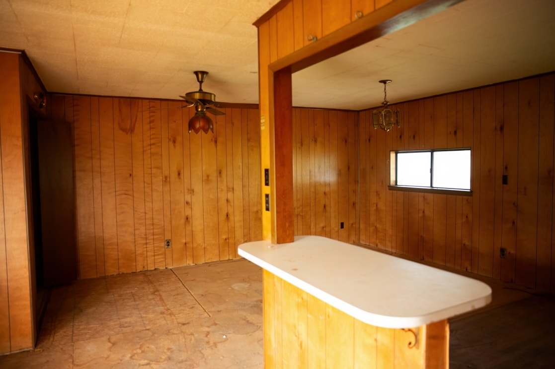 1032 S Nelson St interior 3.jpg