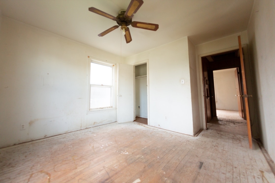1032 S Nelson St interior 8.jpg