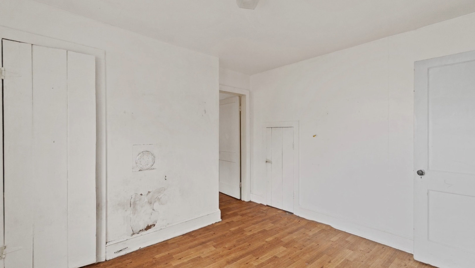 17403 Pittman Rd interior 7.jpg